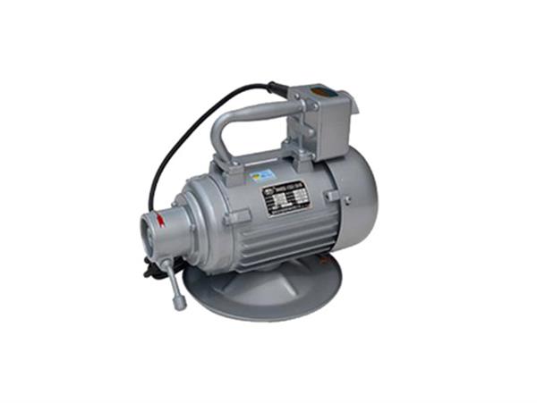 Đầm dùi Jinlong 2.2KW/380V